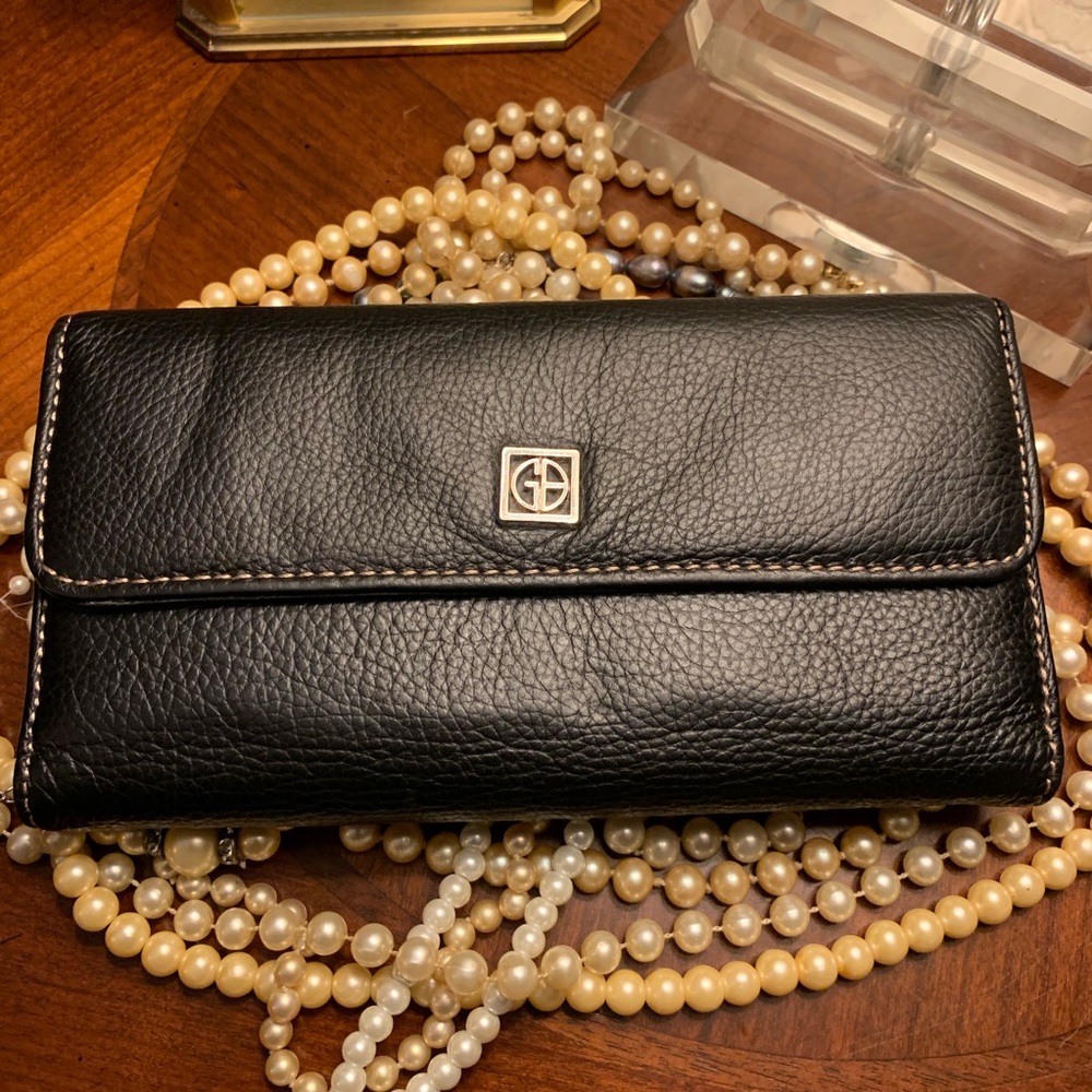 GIANI BERNINI Pebbled Leather Wallet (Black)